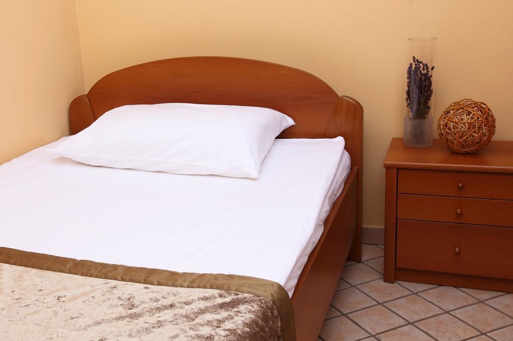 Bed And Breakfast Malovec Divača Eksteriør billede